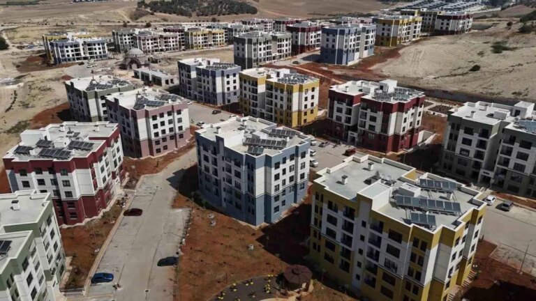 adanada toki konut insaatlari devam ediyor e76wLyVd