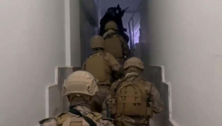 izmirde daesoperasyonu 9 gozalti FKZQr4Av