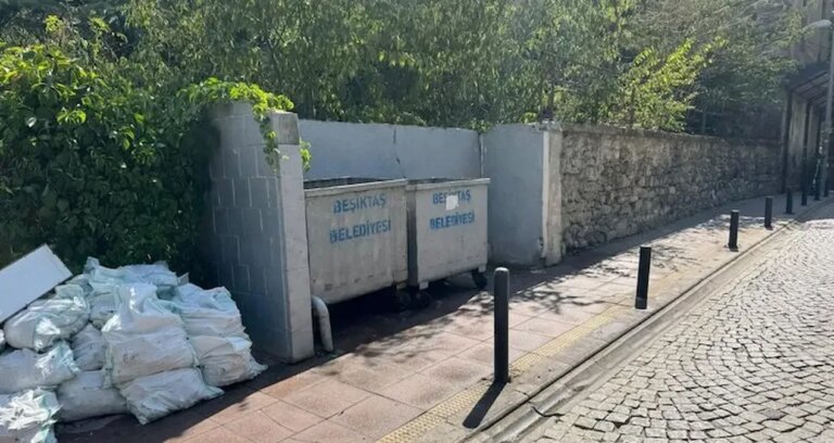 copte vucudunda yanik ve kesikler olan bebek cesedi buldu BLNdTU2W