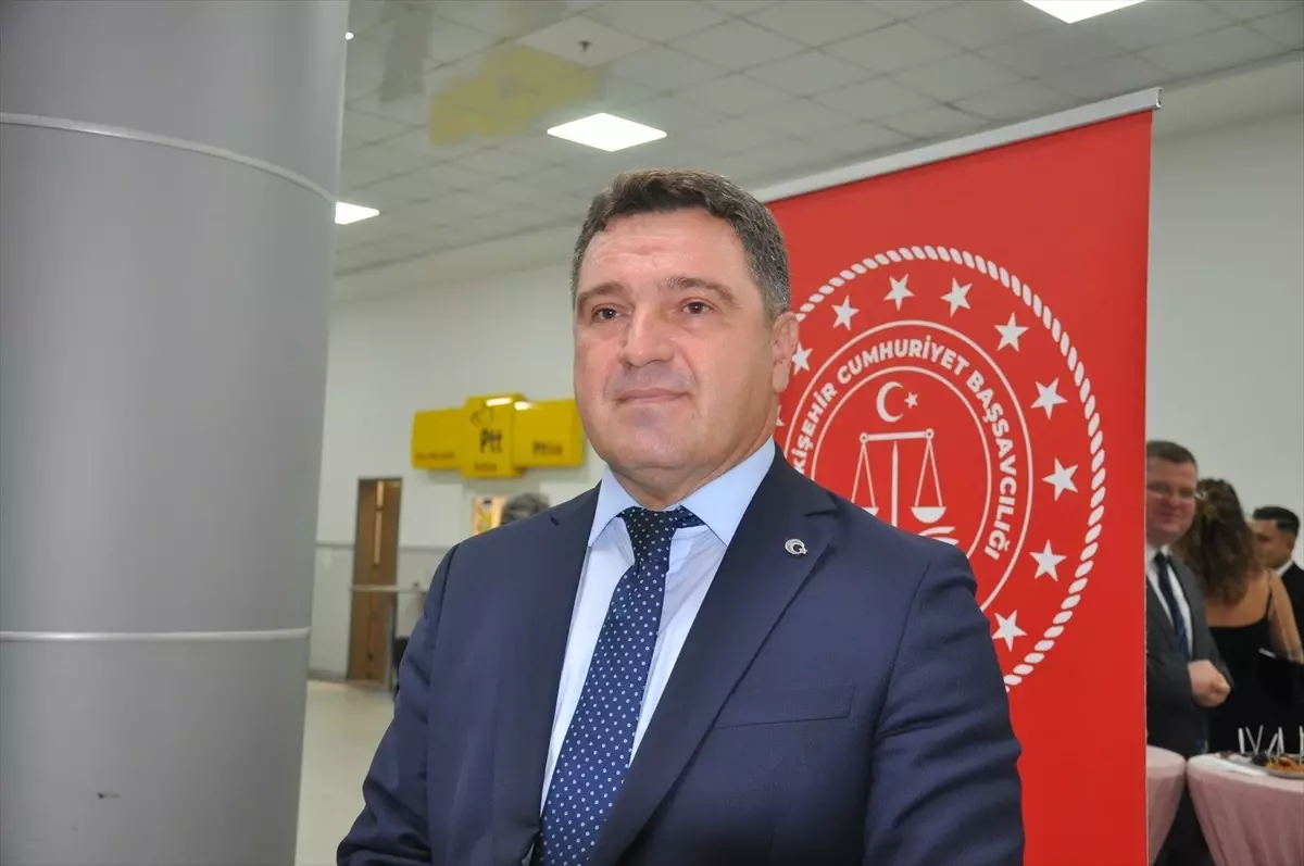 eskisehirde adli yil acilis kokteyli 3kb3dM7H