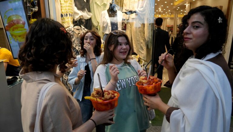 iranlilar evlenmiyor 4 temel neden B3bxaBc1