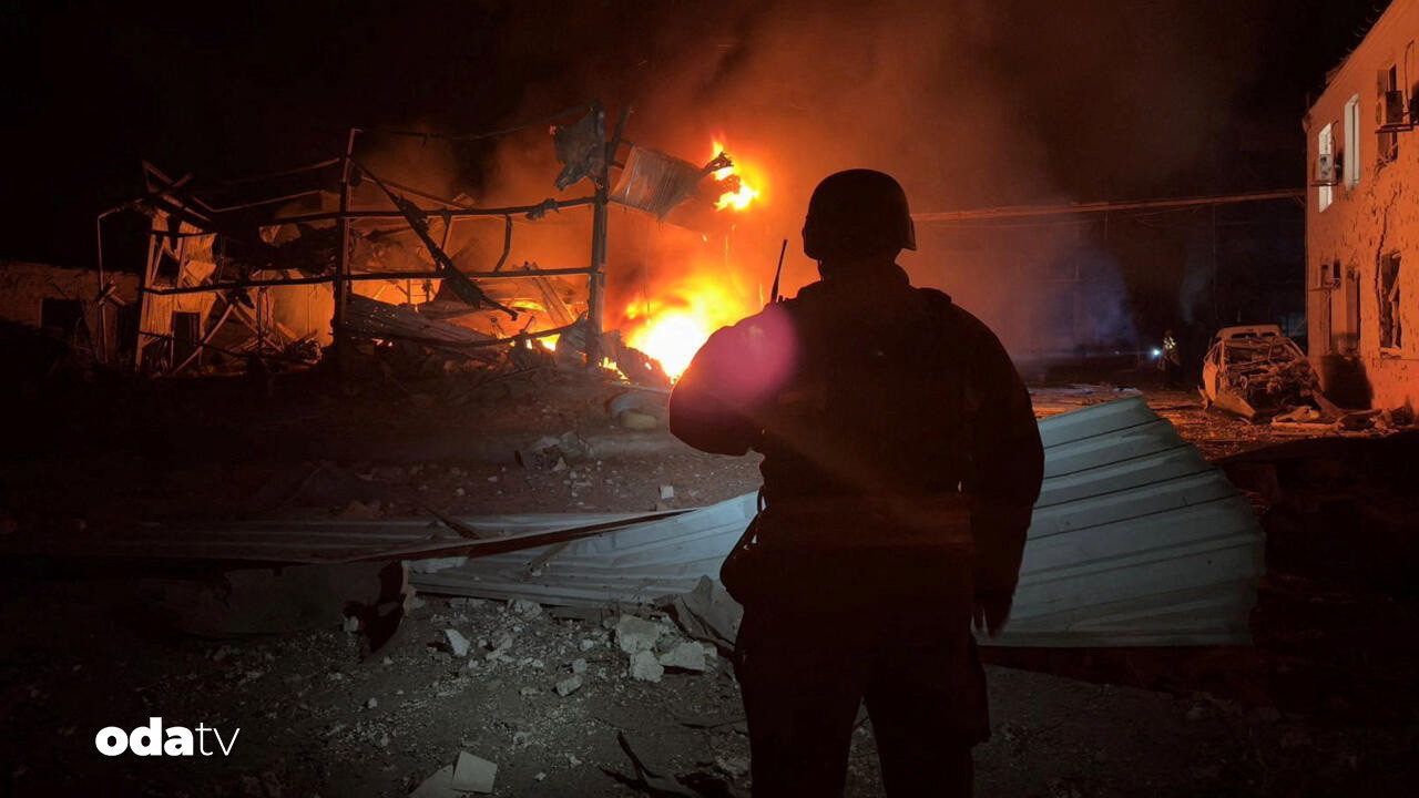 rusya gece saatlerinde ukraynaya 500 drone ile saldirdi AKCgXuEg