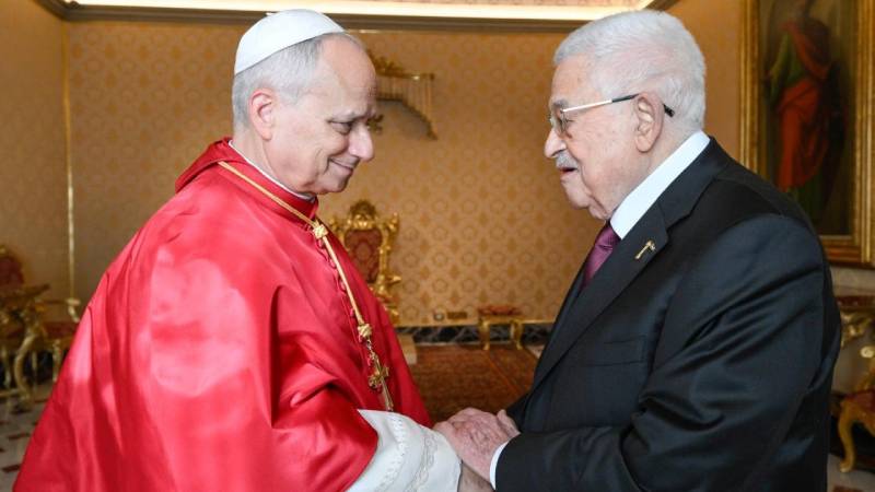 filistin devlet baskani abbas vatikanda papa 14 leo ile gorustu qXfPjDyH.jpg