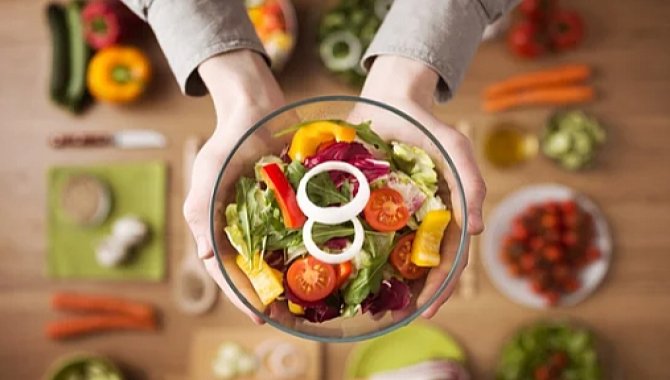 Sağlıklı Beslenme Yaşam Süresini Uzatıyor: 100 Bini Aşkın Kişi İncelendi