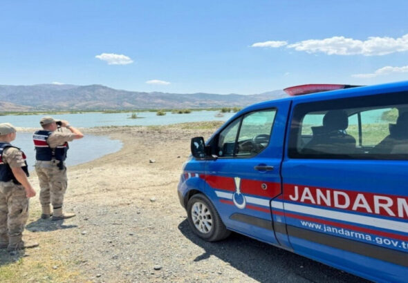 manisada-kayip-alarmi-jandarma-ekipleri-kisa-surede-ulasti-uIVp1bdw